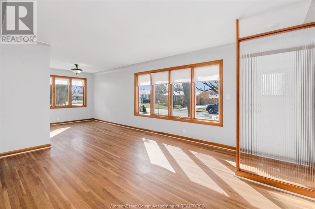 3510 WOODLAND AVENUE Image 11