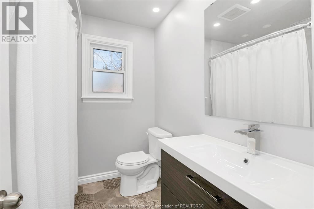 3510 WOODLAND AVENUE Image 20