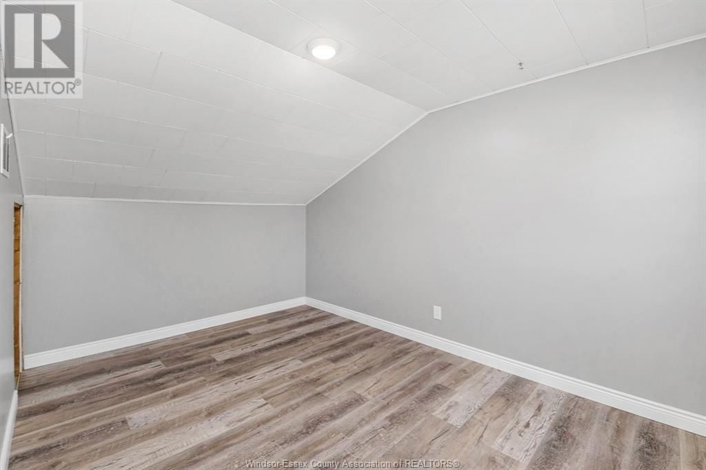 3510 WOODLAND AVENUE Image 23