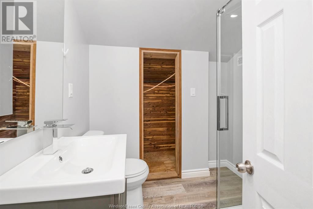 3510 WOODLAND AVENUE Image 24