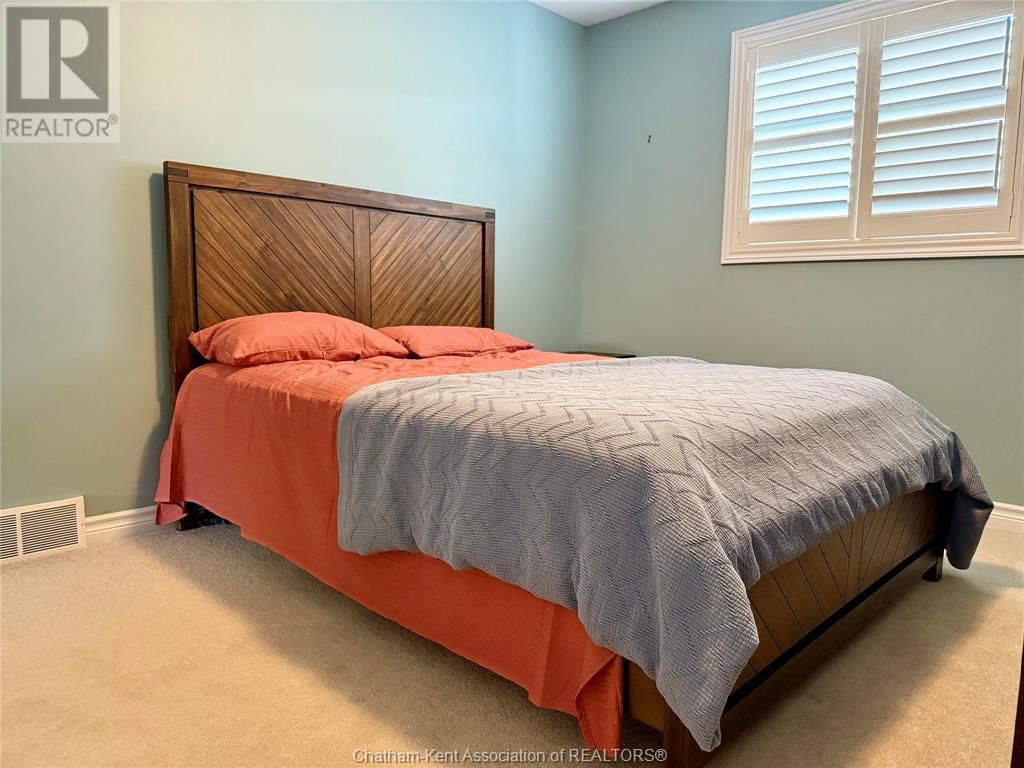 118 MOLENGRAAF WAY Image 14