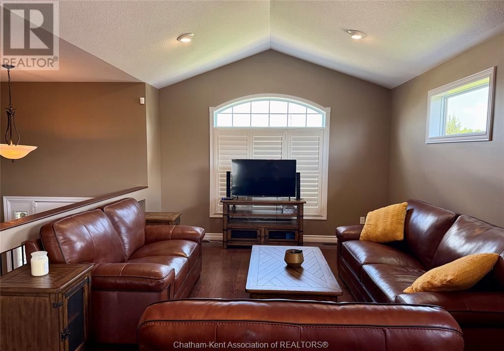 118 MOLENGRAAF WAY Image 4
