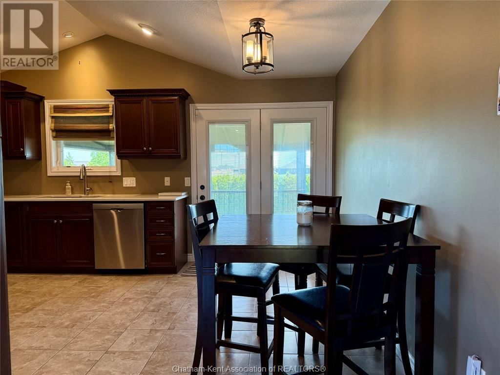 118 MOLENGRAAF WAY Image 8