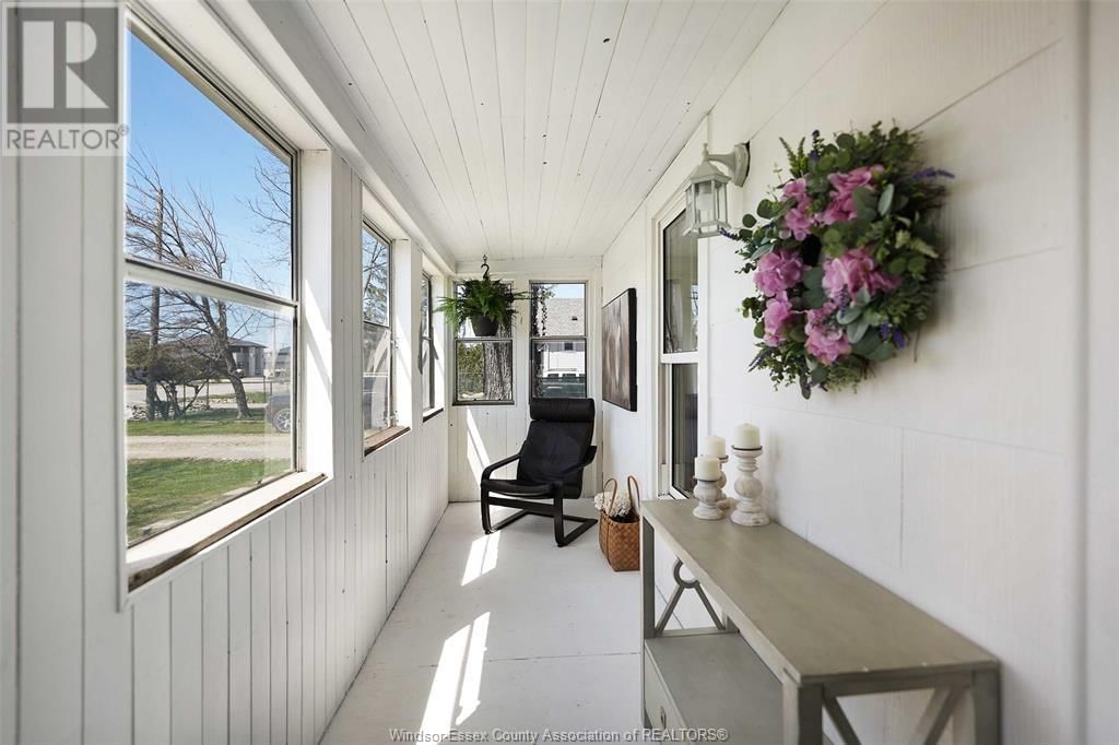 5290 HURON CHURCH LINE ROAD Image 30