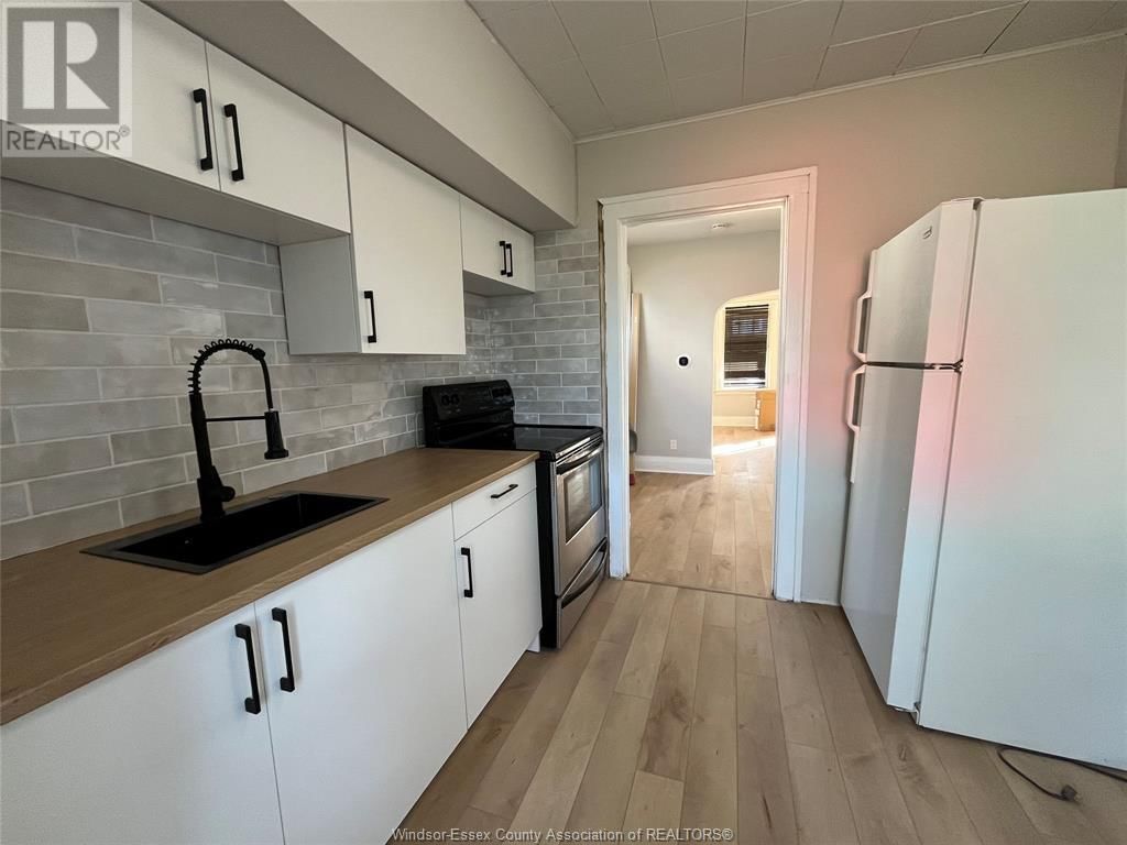 944 MCKAY Image 10