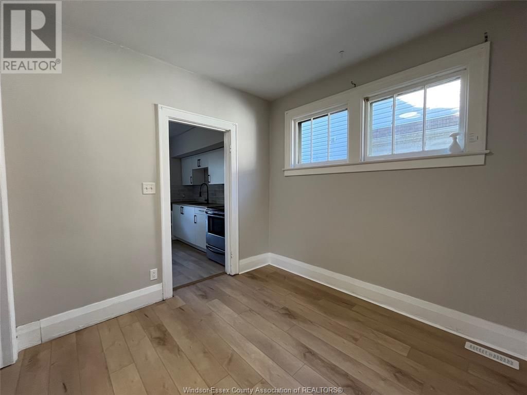944 MCKAY Image 24