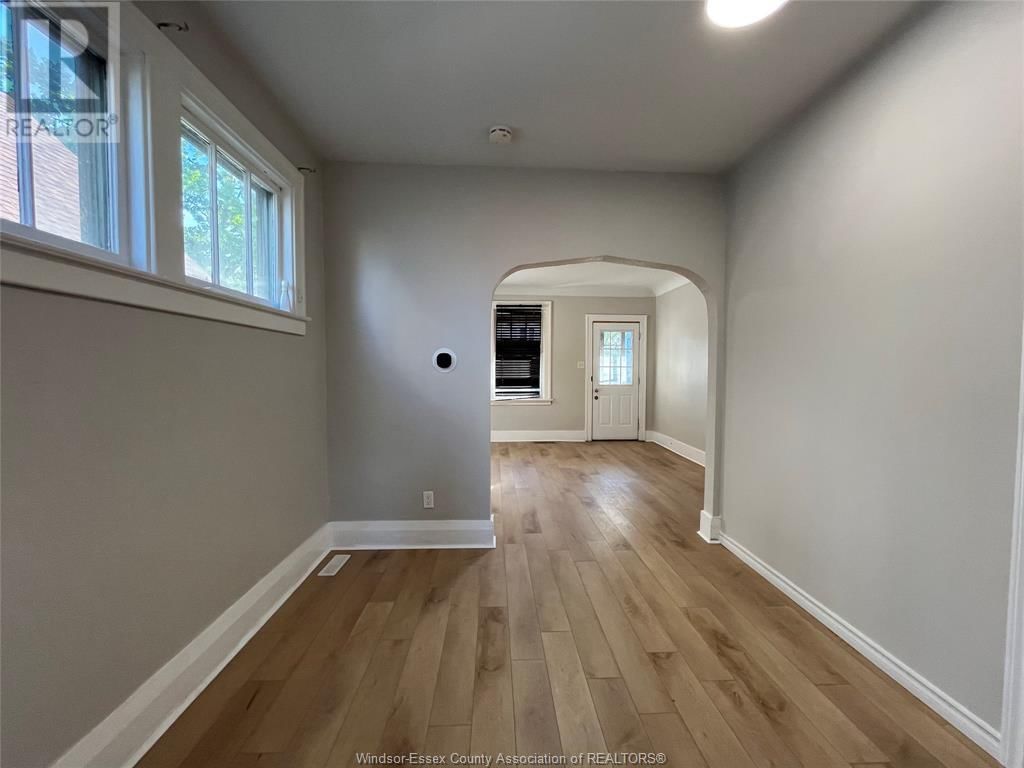 944 MCKAY Image 27