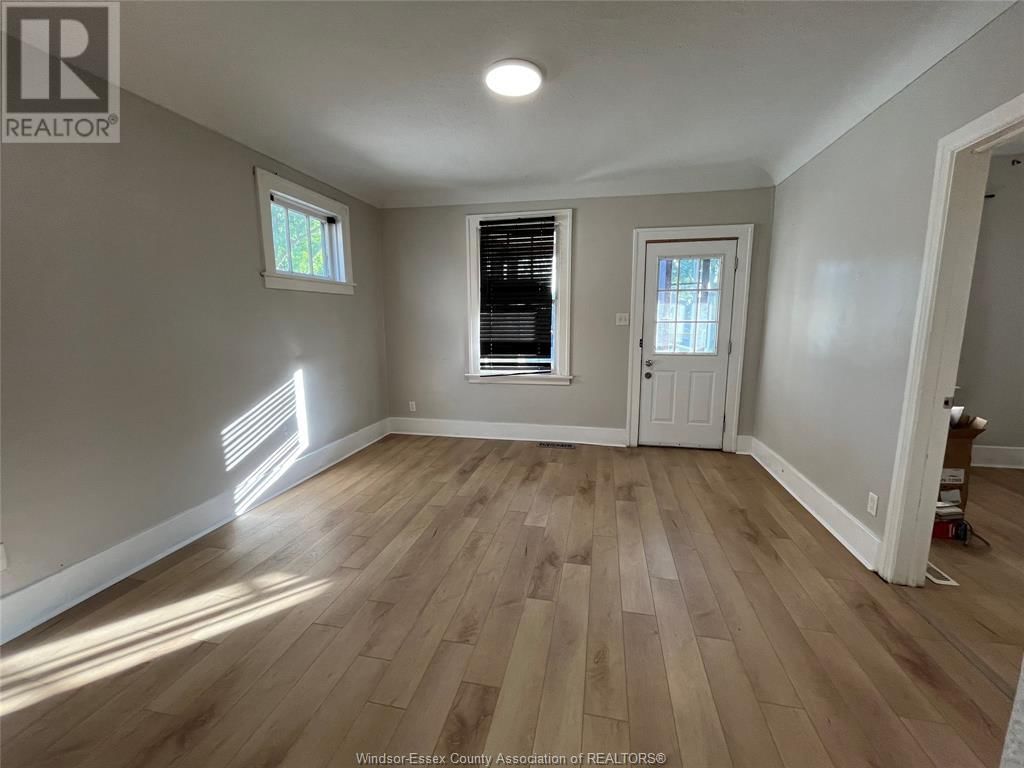 944 MCKAY Image 28