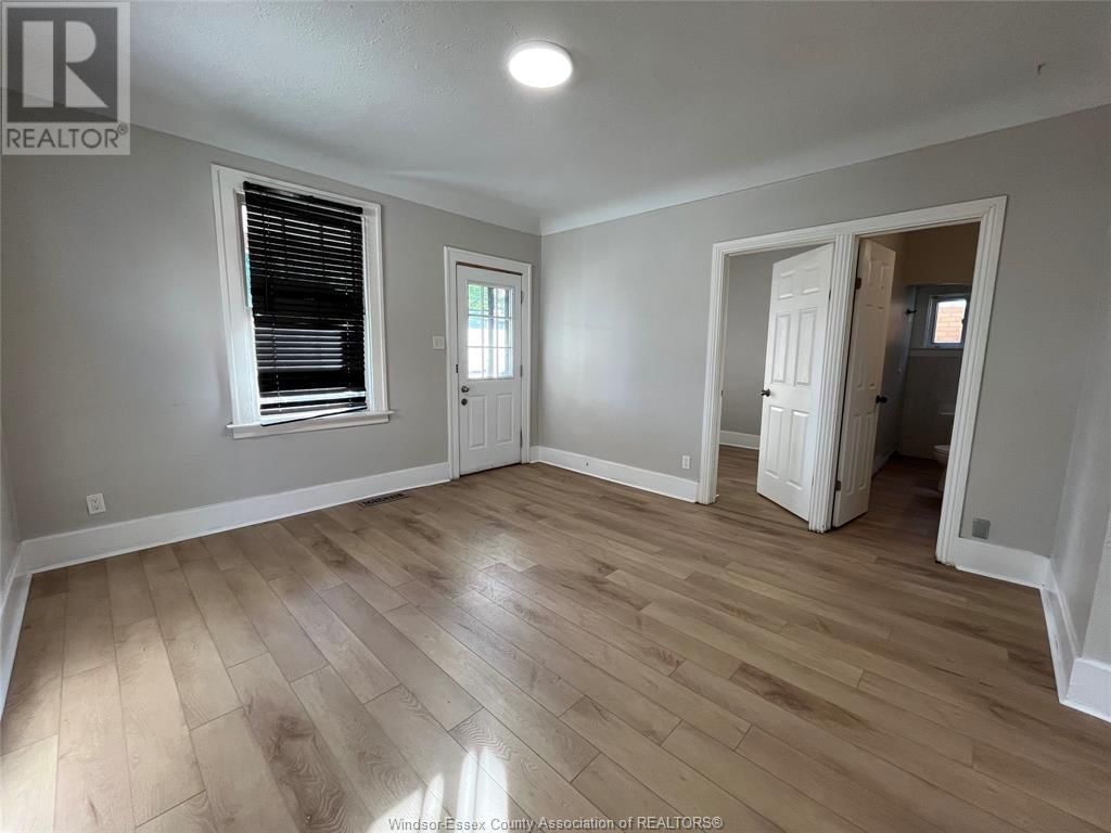 944 MCKAY Image 29