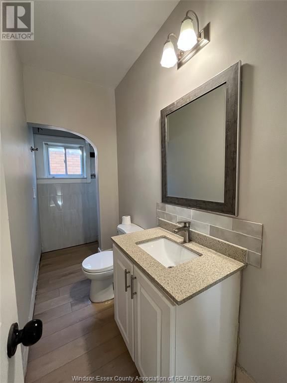944 MCKAY Image 31