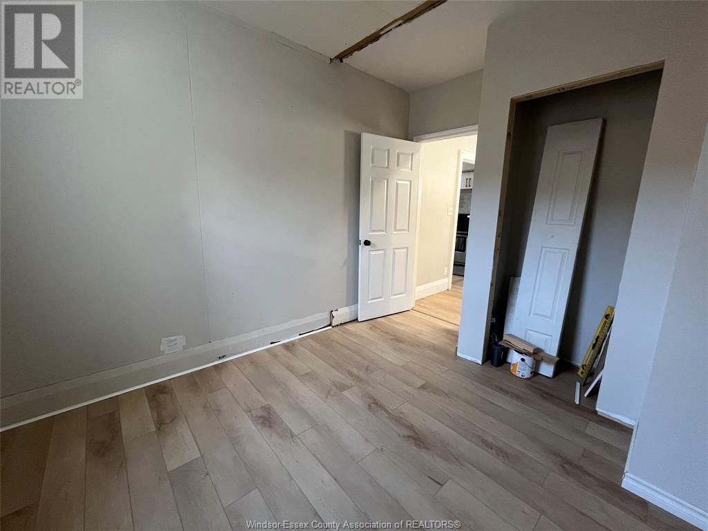 944 MCKAY Image 32