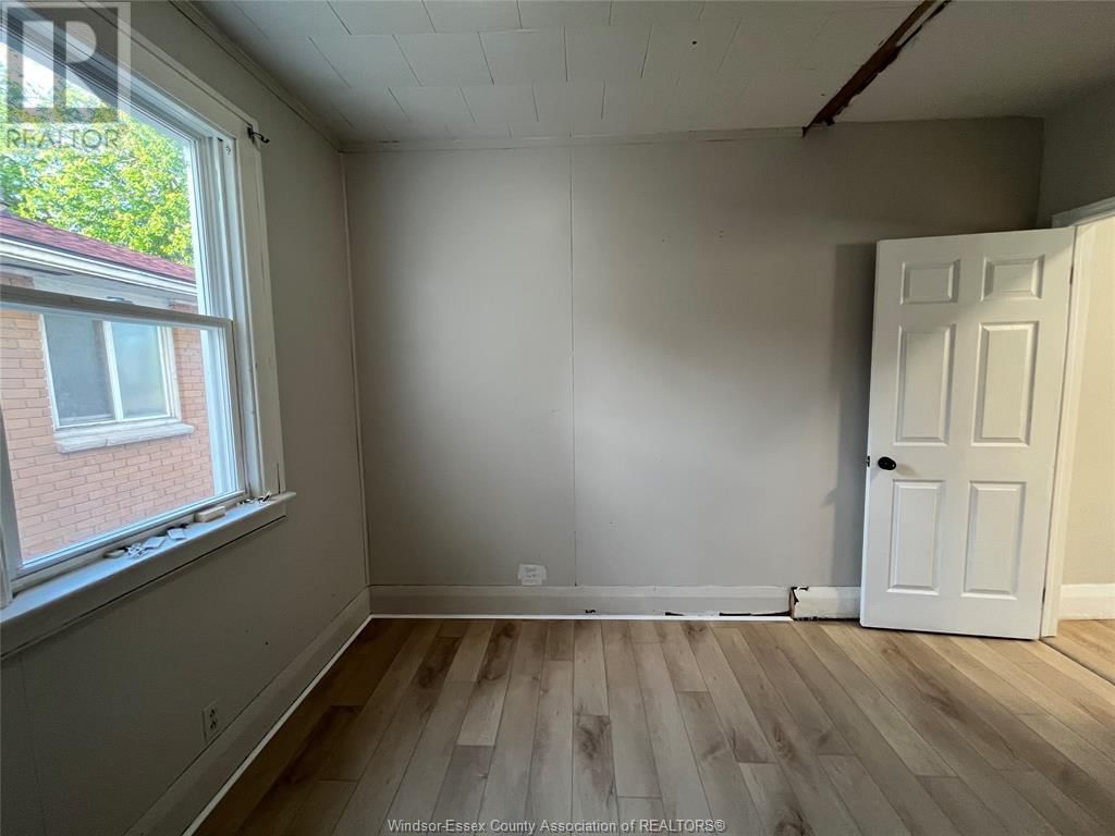944 MCKAY Image 36