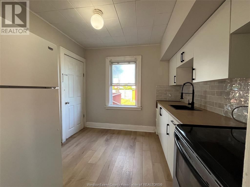 944 MCKAY Image 8