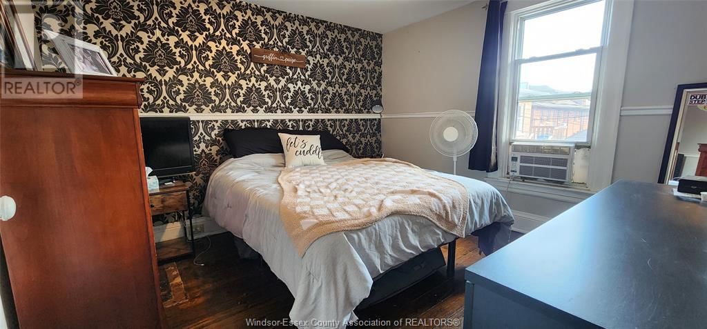 434 GLADSTONE Image 10