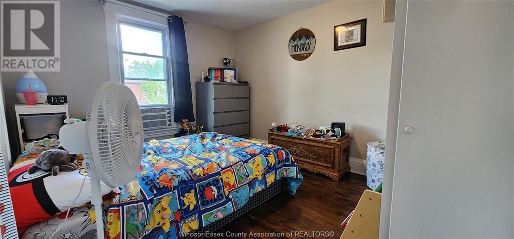 434 GLADSTONE Image 13