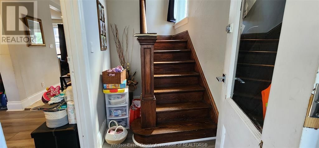 434 GLADSTONE Image 3