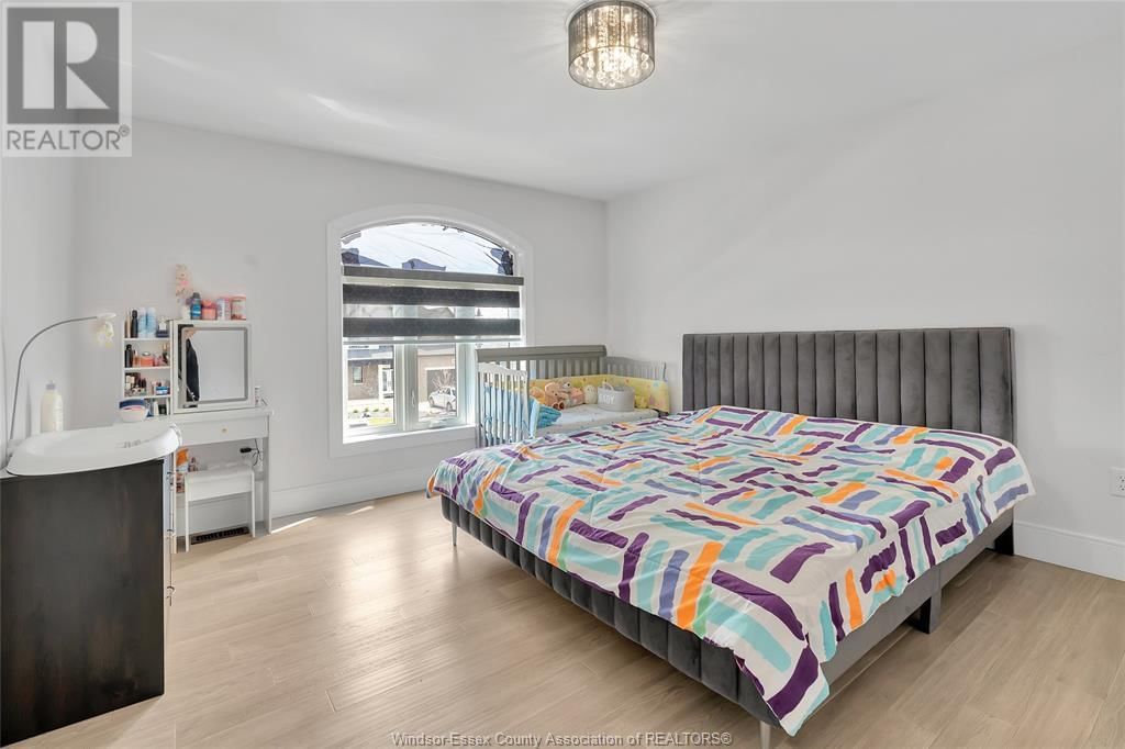 336 CHRISTINE AVENUE Image 20