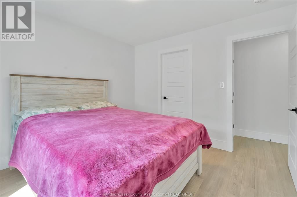 336 CHRISTINE AVENUE Image 22