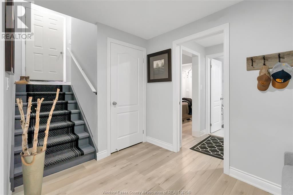 336 CHRISTINE AVENUE Image 24