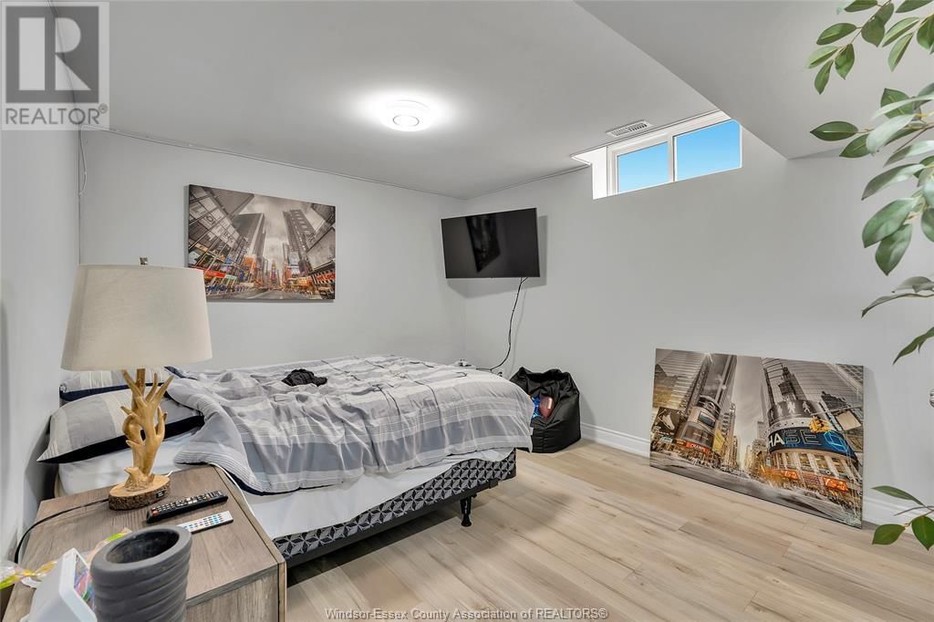 336 CHRISTINE AVENUE Image 30