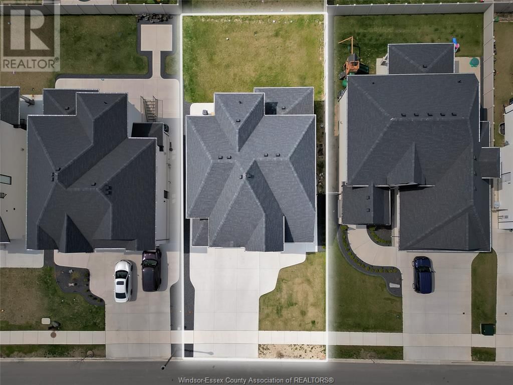336 CHRISTINE AVENUE Image 37