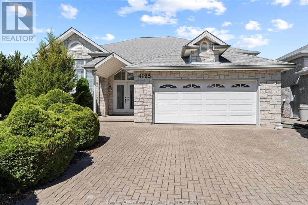 4195 ONGARO Image 1