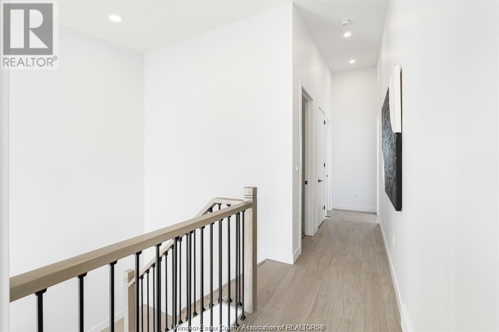 2041-2045 SENECA STREET Image 20