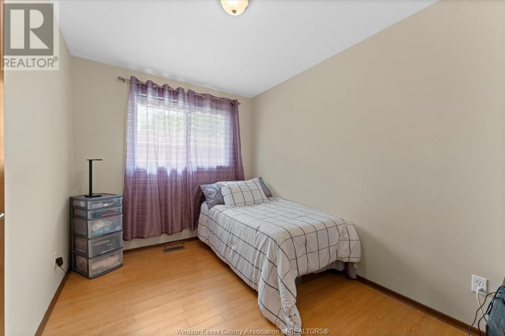 2827 MCMAHON AVENUE Image 17