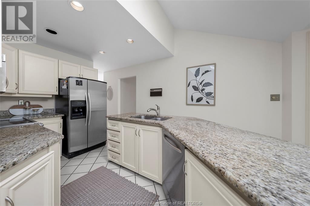 143 MARINE DRIVE Image 15