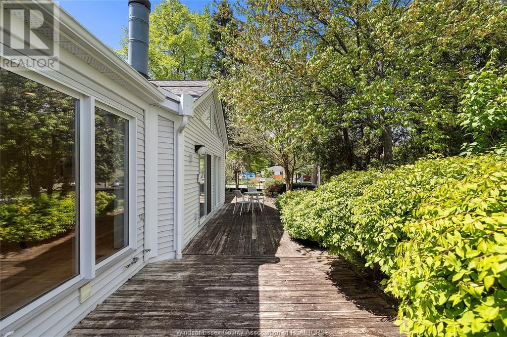 143 MARINE DRIVE Image 36
