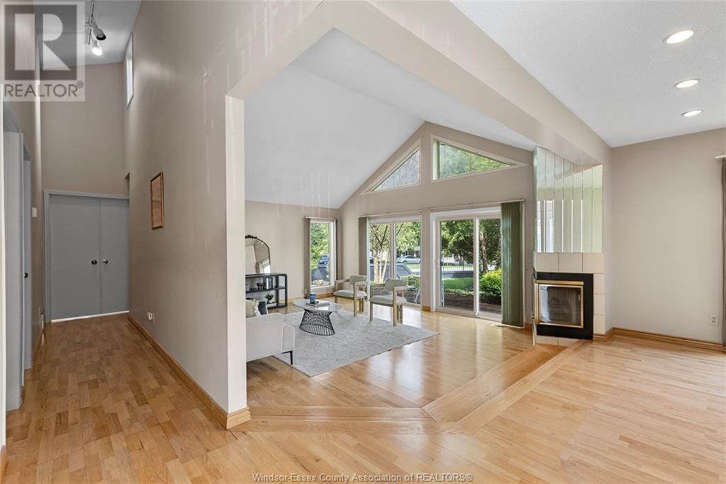 143 MARINE DRIVE Image 7