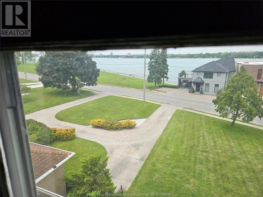 4147 RIVERSIDE DRIVE EAST Image 5