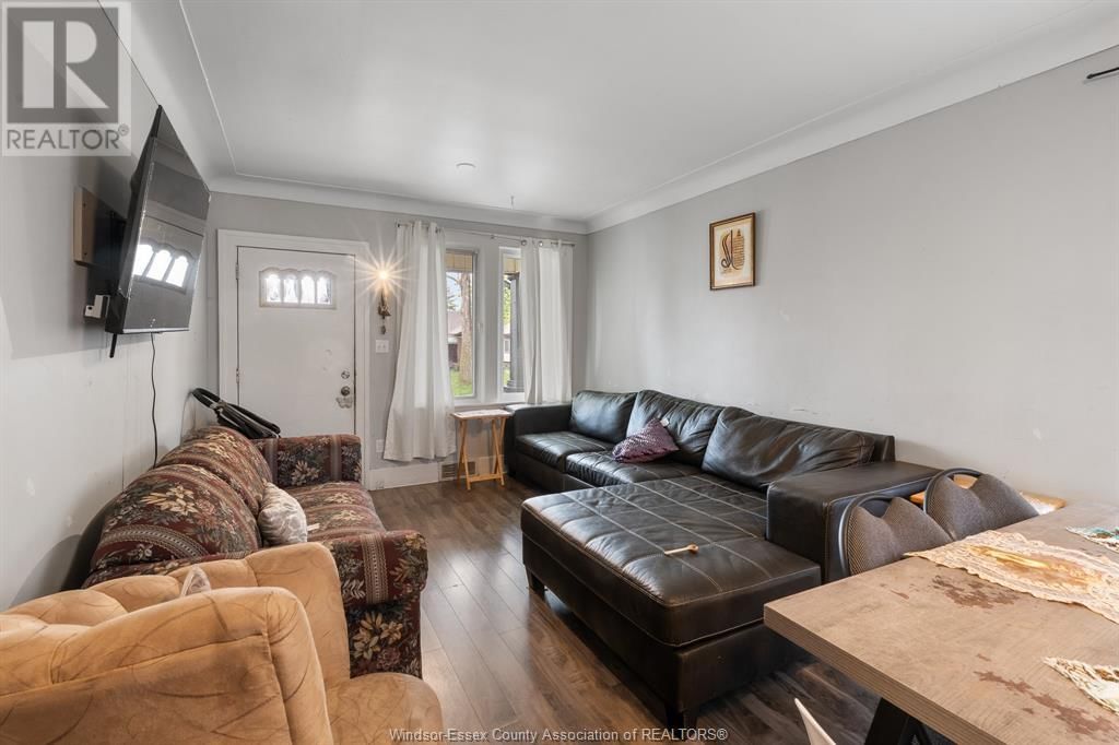 785 PARTINGTON Image 8