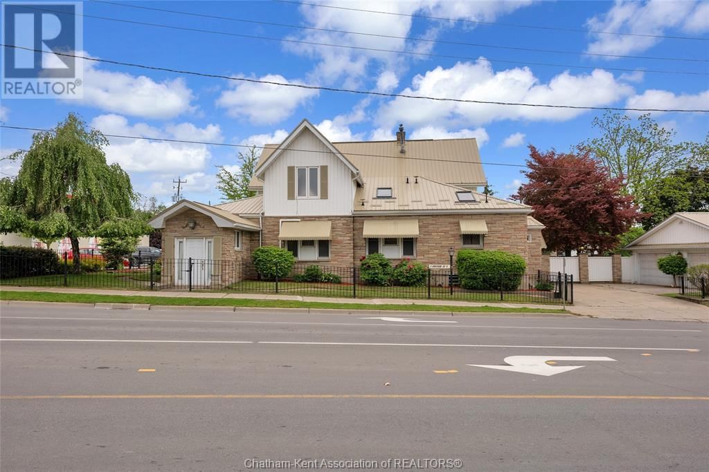 7 CHATHAM STREET SOUTH Image 1