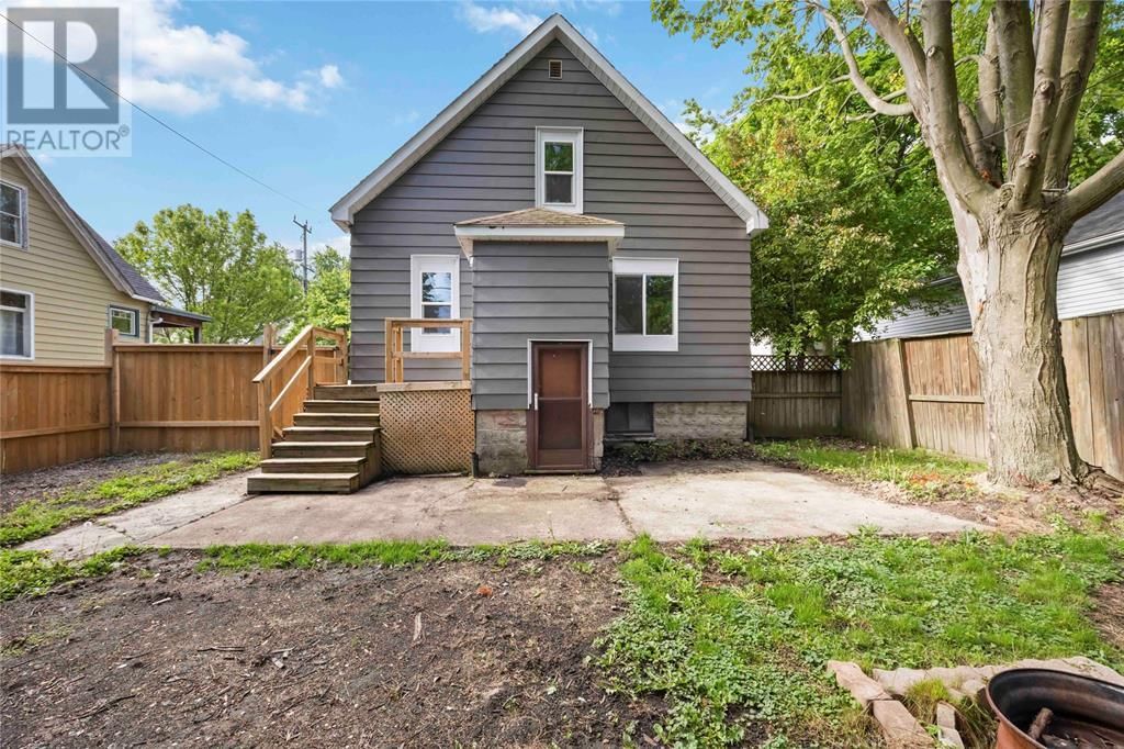 386 CROMWELL STREET Image 31