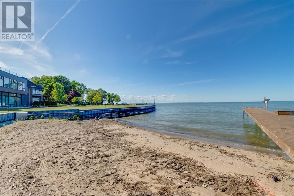 13902 RIVERSIDE DRIVE Image 29