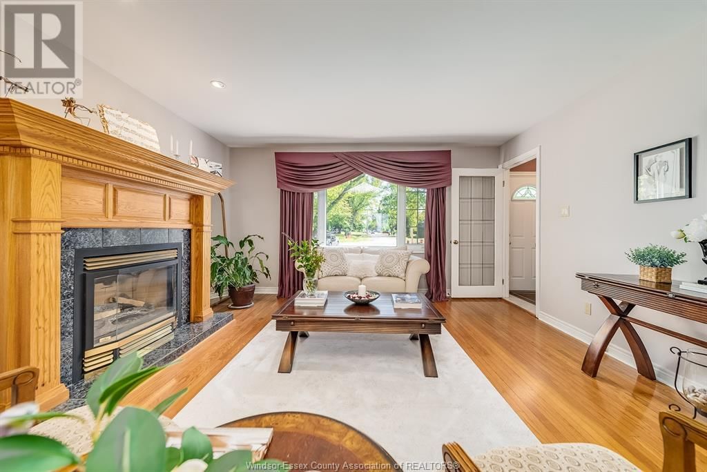 13902 RIVERSIDE DRIVE Image 7