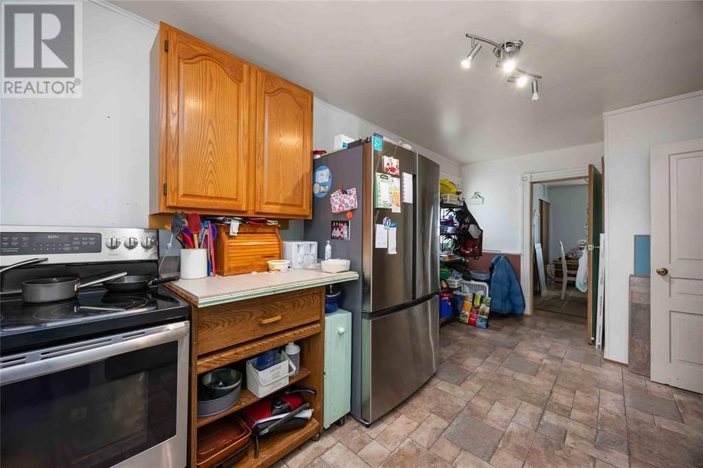 245 DURAND STREET Image 10