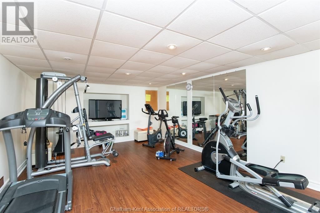 34 BRAEMAR BOULEVARD Image 31