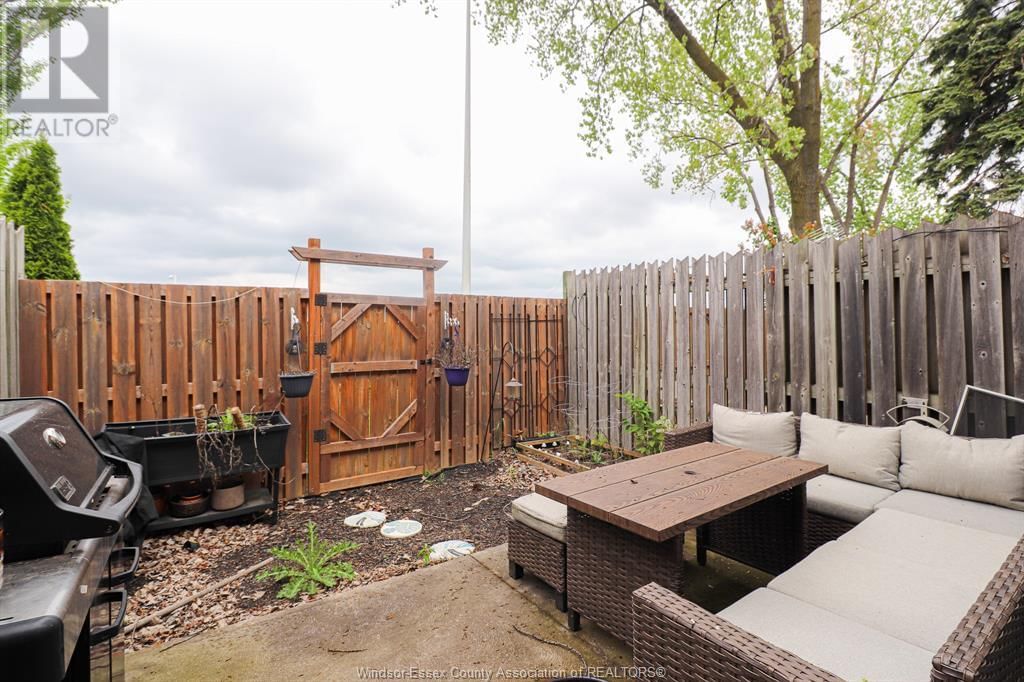 6298 THORNBERRY CRESCENT Image 23