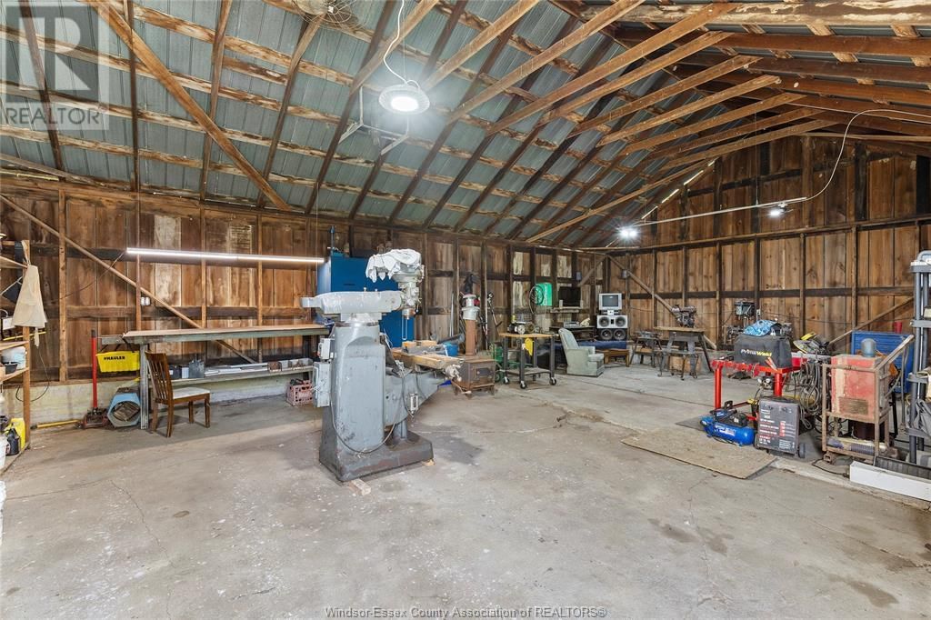 1672 SOUTH MALDEN ROAD Image 34