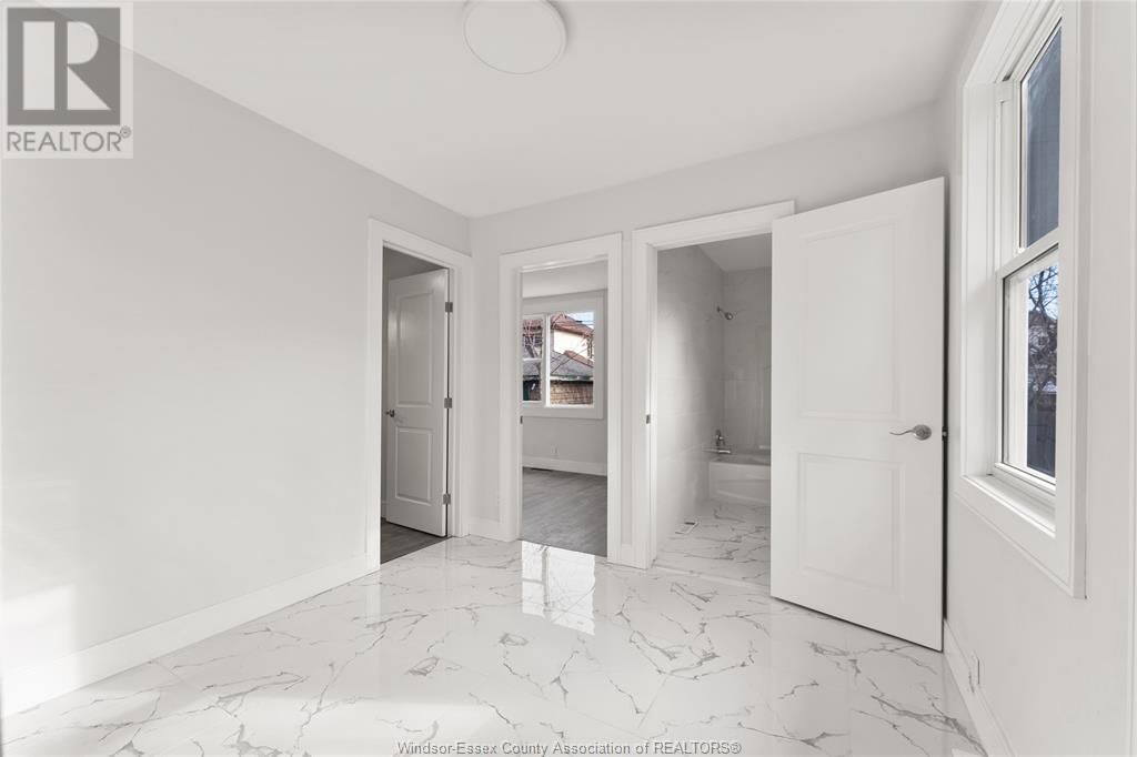 406 PARTINGTON AVENUE Image 16