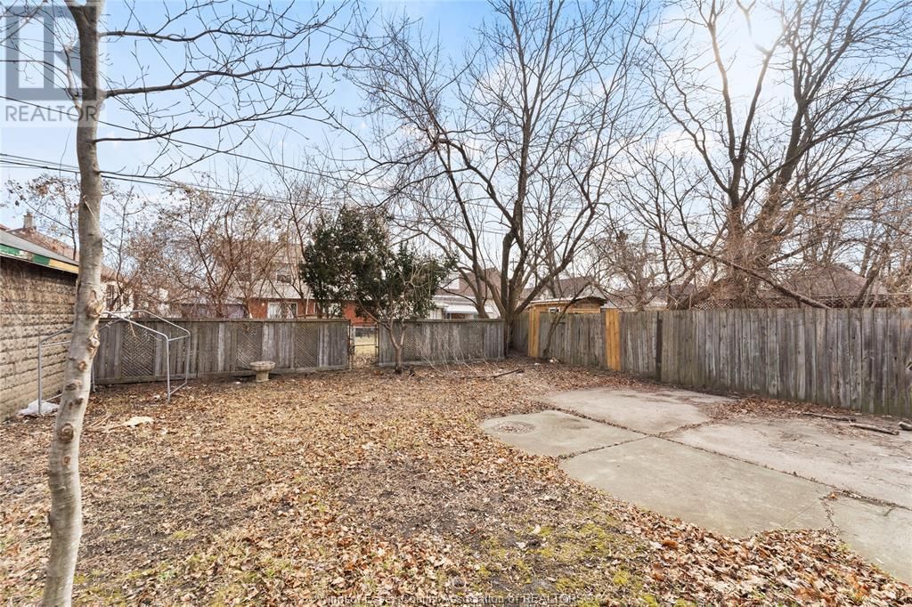 406 PARTINGTON AVENUE Image 34