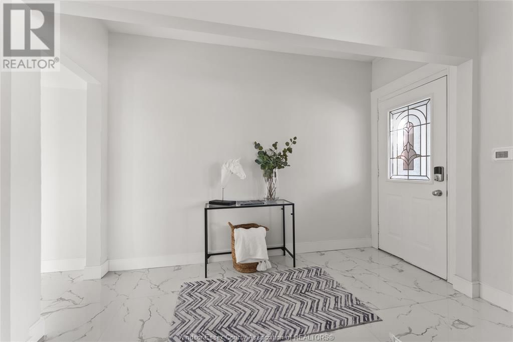 406 PARTINGTON AVENUE Image 6