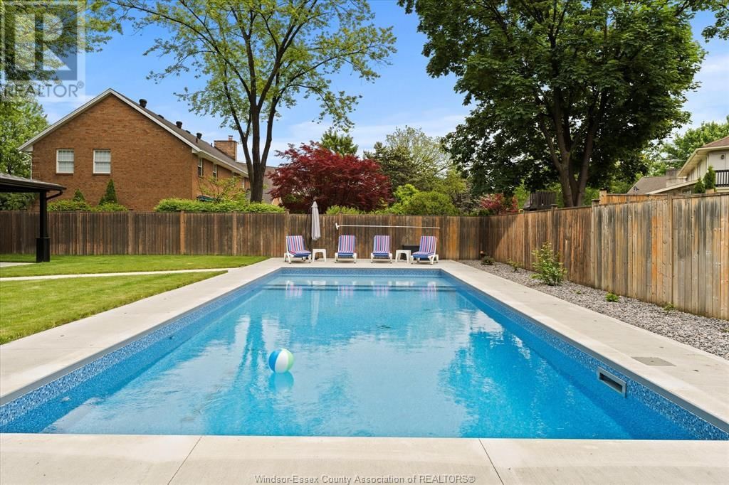 359 ELMGROVE DRIVE Image 42