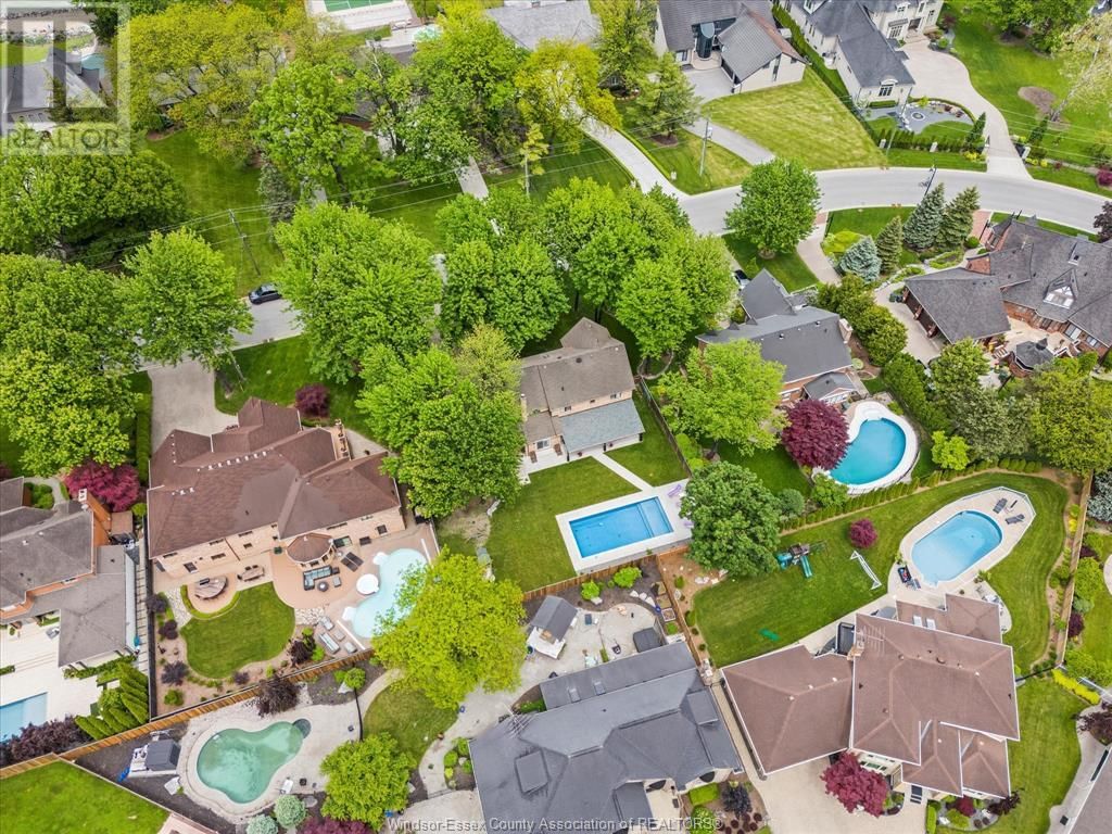 359 ELMGROVE DRIVE Image 46