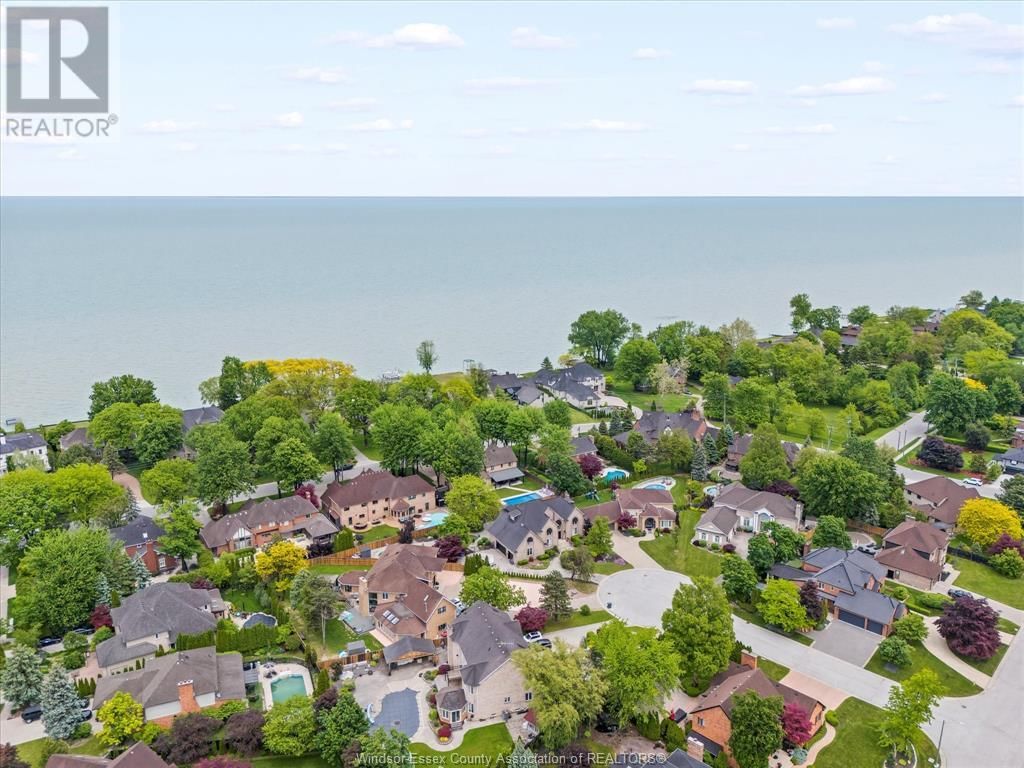 359 ELMGROVE DRIVE Image 48
