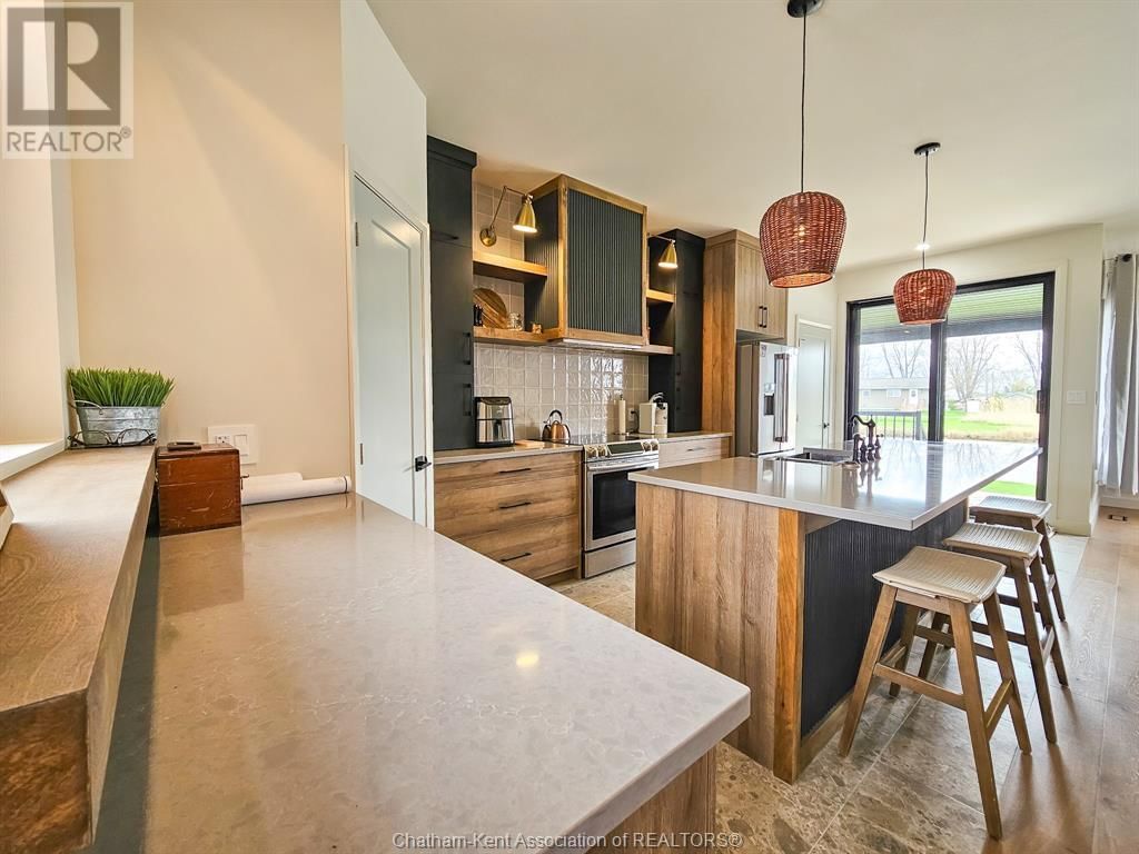 19260 LAKESIDE DRIVE Image 16