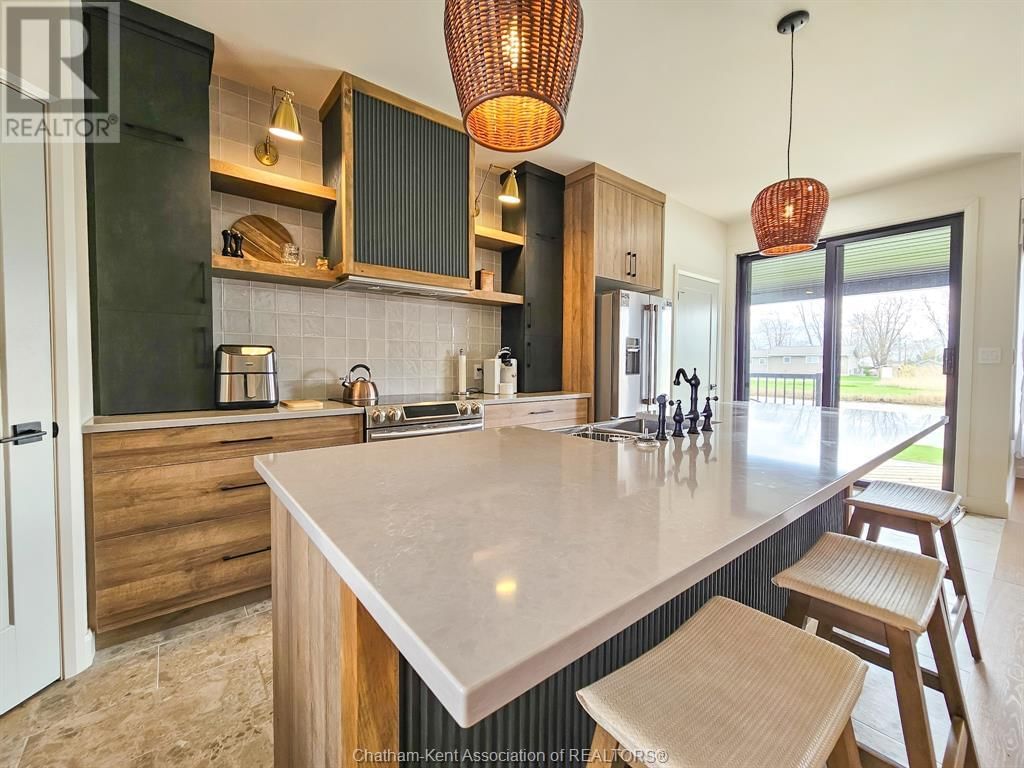 19260 LAKESIDE DRIVE Image 17