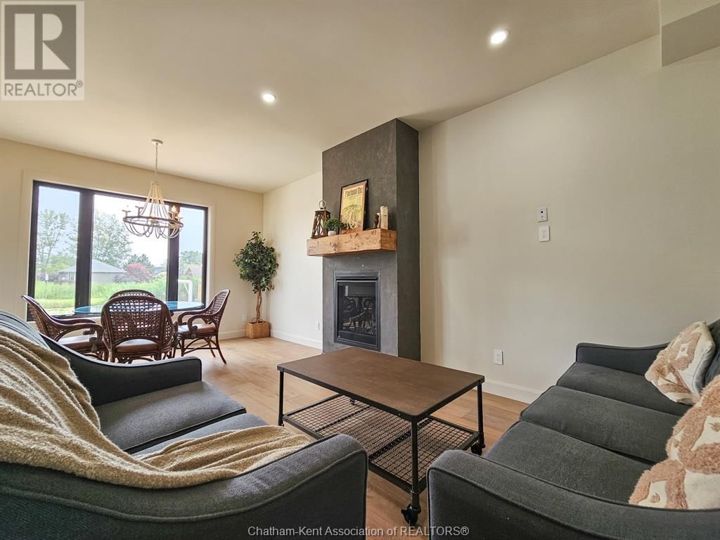 19260 LAKESIDE DRIVE Image 21